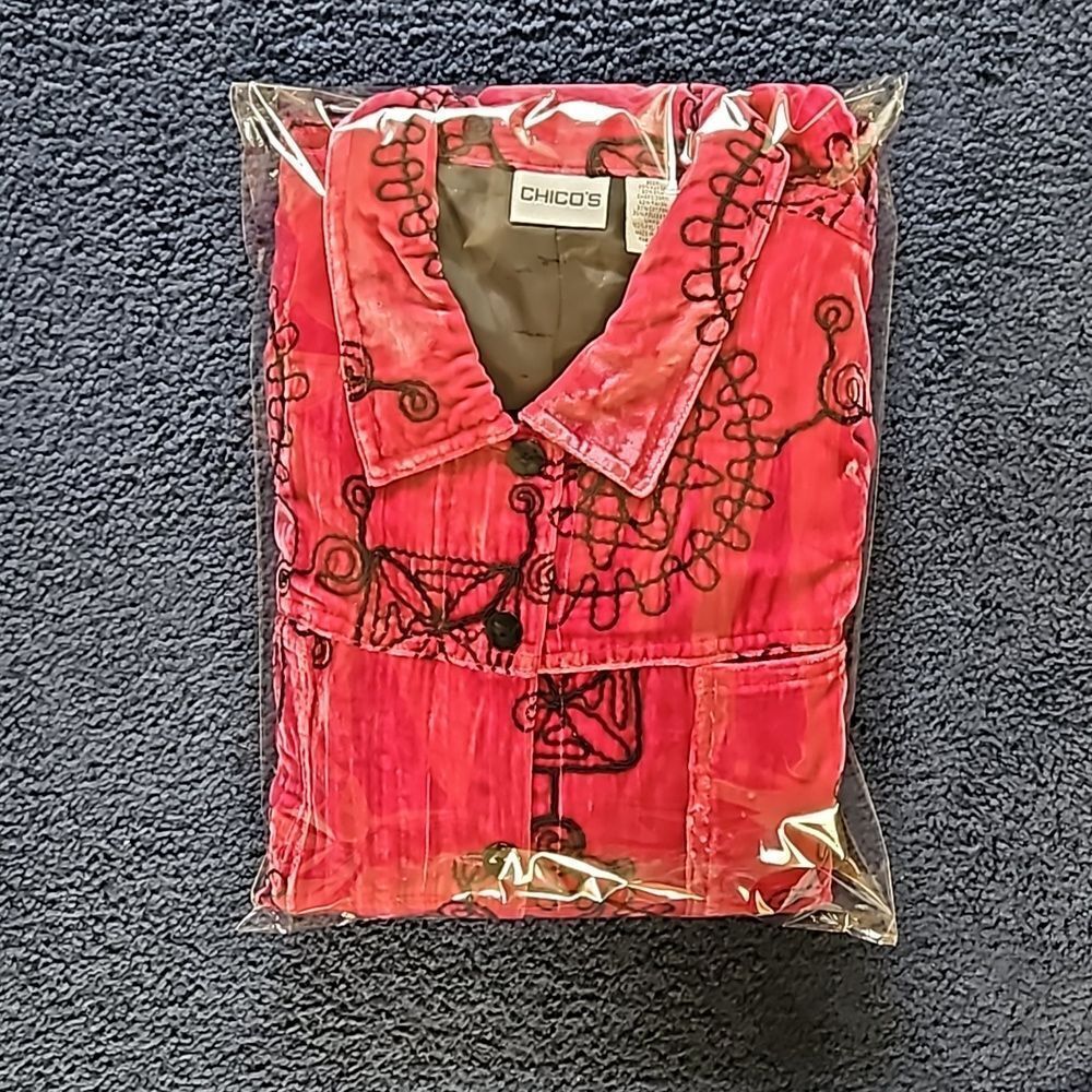  CHICO'S FUSHIA & BLACK NEW embroidered designs  longSleeve velvet silk Jacket - Picture 14 of 17